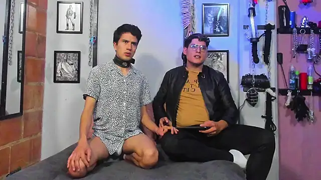 Snapshot of dom2travelersss chatting on March 14, 2025, 2:08 pm dom2travelersss online show from March 14, 2025, 2:08 pm