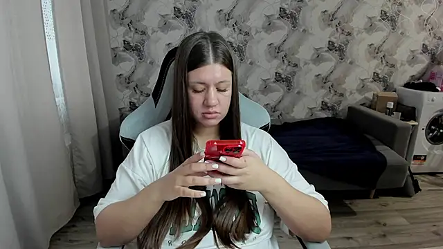 Lis Kollen online show from April 23, 2026, 12:29 pm