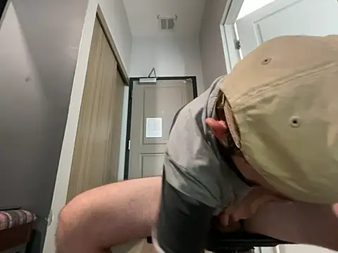 afTerparTycloudz online show from October 16, 2025, 7:44 pm