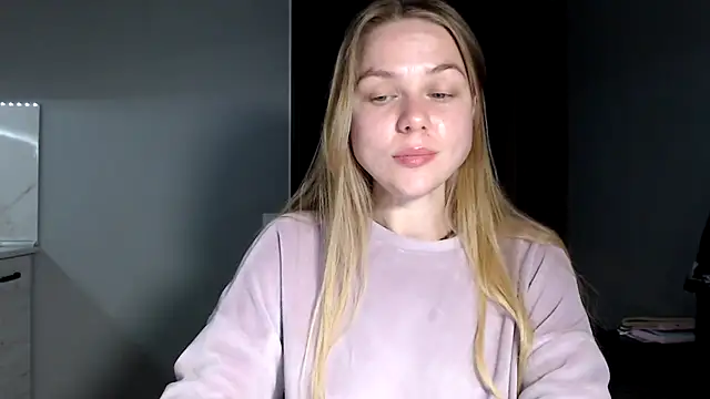 Snapshot of Sunbeam_ chatting on May 3, 2026, 9:07 pm Sunbeam online show from May 3, 2026, 9:07 pm
