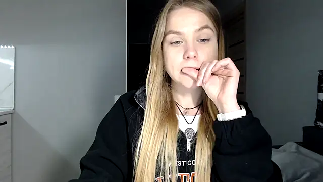 Sunbeam  online show from February 15, 2026, 7:02 pm