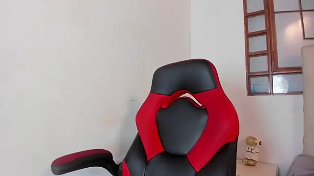 Snapshot of oliver_price1 chatting on March 9, 2026, 8:45 pm oliver price1 online show from March 9, 2026, 8:45 pm