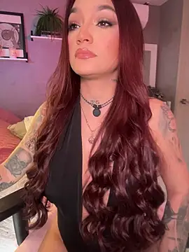 Snapshot of DaniDusan_ chatting on February 8, 2026, 8:06 pm DaniDusan online show from February 8, 2026, 8:06 pm