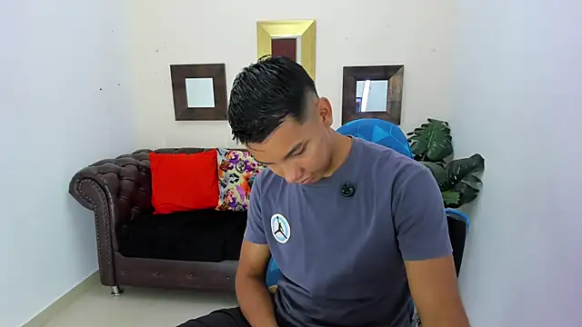 Edwin Blaz online show from September 26, 2025, 3:46 am