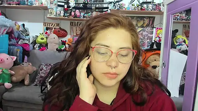 soficammy online show from October 20, 2025, 8:31 pm