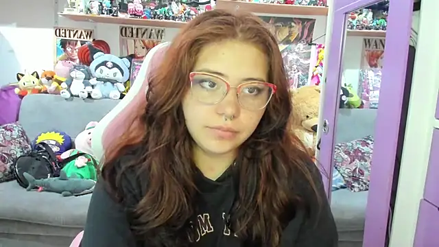 soficammy online show from December 14, 2025, 11:32 pm