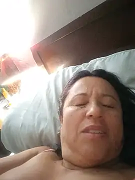 Snapshot of valeriapinter chatting on July 11, 2026, 10:04 am valeriapinter online show from July 11, 2026, 10:04 am