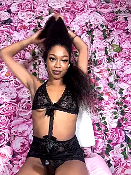 Snapshot of mismialove chatting on October 14, 2025, 5:52 am mismialove online show from October 14, 2025, 5:52 am