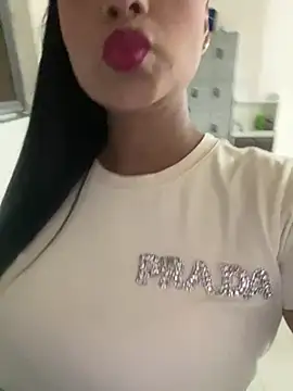 sofia xxx02 online show from February 5, 2026, 11:50 am