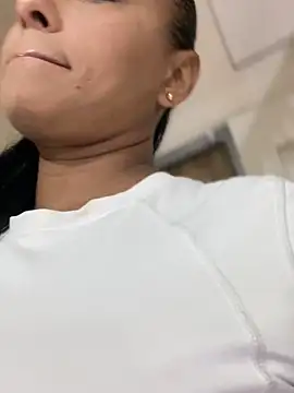 Snapshot of sofia_xxx02 chatting on February 20, 2026, 11:56 am sofia xxx02 online show from February 20, 2026, 11:56 am