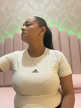 Snapshot of sofia_xxx02 chatting on March 10, 2026, 12:09 pm sofia xxx02 online show from March 10, 2026, 12:09 pm