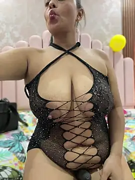 Snapshot of sofia_xxx02 chatting on May 21, 2026, 12:19 am sofia xxx02 online show from May 21, 2026, 12:19 am
