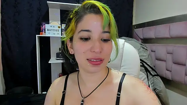 Snapshot of Laughing_Naty chatting on February 12, 2025, 8:38 am Laughing Naty online show from February 12, 2025, 8:38 am