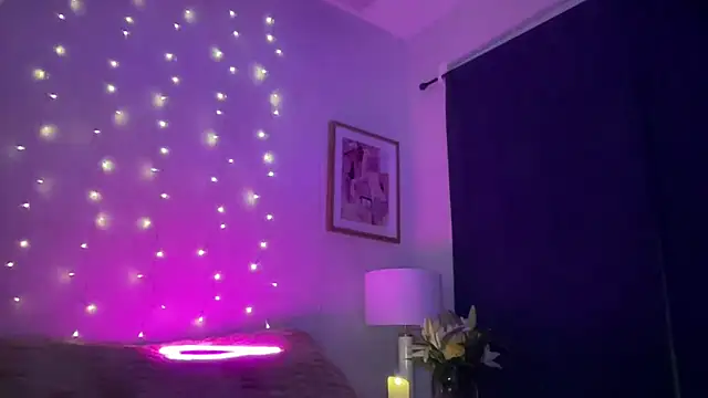 Snapshot of Fitnessbabe69 chatting on November 6, 2025, 6:28 am Fitnessbabe69 online show from November 6, 2025, 6:28 am