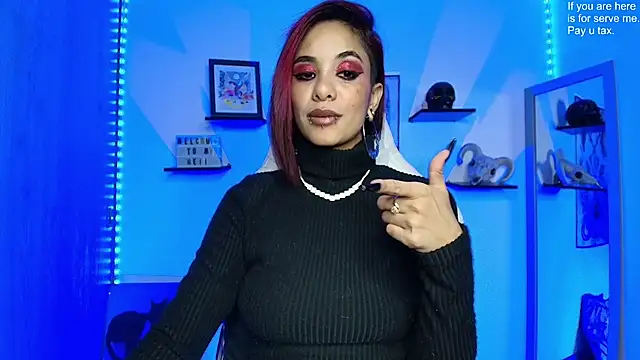 Snapshot of luci_fer_devil chatting on July 11, 2026, 12:33 am luci fer devil online show from July 11, 2026, 12:33 am