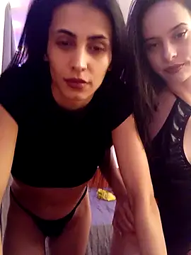 Snapshot of yasmine26 chatting on December 15, 2025, 6:03 pm yasmine26 online show from December 15, 2025, 6:03 pm