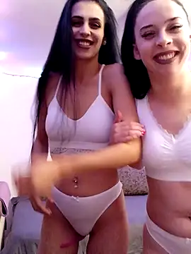 Snapshot of yasmine26 chatting on December 4, 2025, 6:07 pm yasmine26 online show from December 4, 2025, 6:07 pm