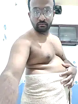 Snapshot of Sammy6432 chatting on October 18, 2025, 1:07 am Sammy6432 online show from October 18, 2025, 1:07 am