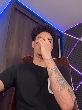 bigryann23 online show from February 8, 2026, 3:26 am